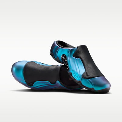 靴 Nike clogposite NIKE+CLOGPOSITE.png